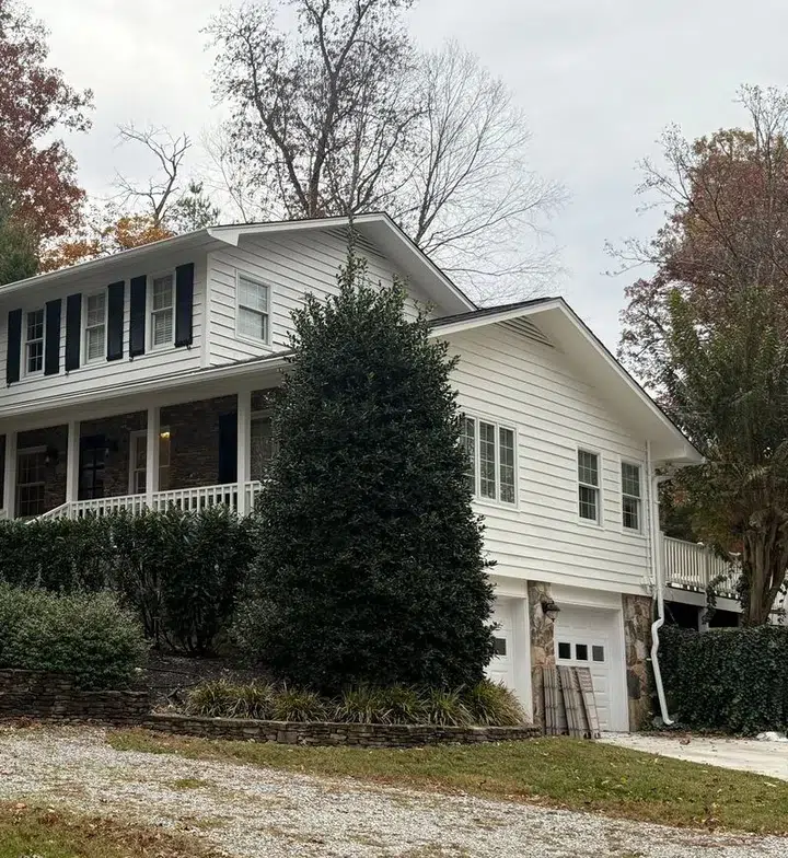 Finished Castle Painters exterior project in Knoxville, TN, completed by the crew that handles our fence staining